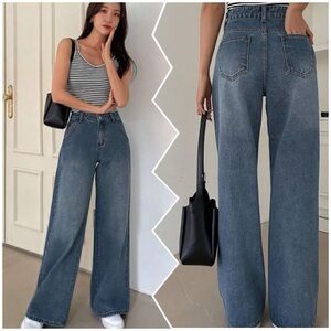 DAZY High Rise Baggy Jeans